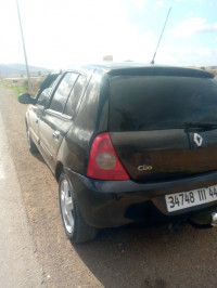 voitures-renault-clio-campus-2011-ain-defla-algerie