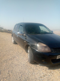 voitures-renault-clio-campus-2011-ain-defla-algerie