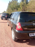 voitures-renault-clio-campus-2011-ain-defla-algerie