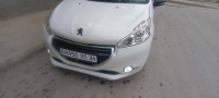 voitures-peugeot-208-2015-allure-chelghoum-laid-mila-algerie