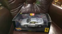 Ferrari F355 berlinetto HotWheels Matel avec license officiel Ferrari 1/18
