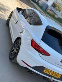 voitures-seat-leon-2018-fr-tipaza-algerie