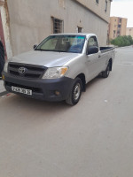 voitures-toyota-hilux-2009-boughezoul-medea-algerie