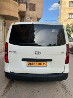 fourgon-hyundai-h1-2010-tizi-ouzou-algerie