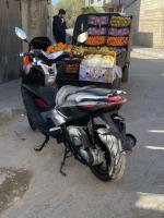 motos-scooters-vms-v-max200-2023-bouzareah-alger-algerie