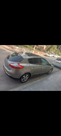 voitures-renault-megane-3-2010-privilege-dely-brahim-alger-algerie