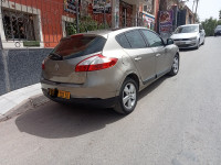 voitures-renault-megane-3-2010-expression-dely-brahim-alger-algerie