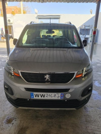 voitures-peugeot-partner-2021-tepee-allure-sidi-bel-abbes-algerie