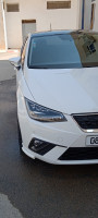 voitures-seat-ibiza-2018-high-facelift-mchedallah-bouira-algerie