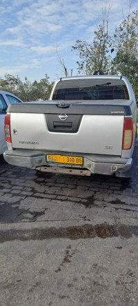 voitures-nissan-navara-2010-se-4x4-batna-algerie