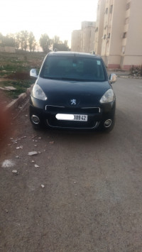 voitures-peugeot-partner-2009-tepee-tipaza-algerie