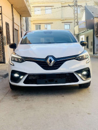 voitures-renault-clio-5-2023-rslien-mostaganem-algerie