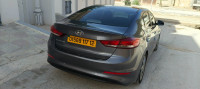 voitures-hyundai-elantra-2017-gls-tebessa-algerie