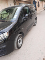 utilitaire-fiat-doblo-2024-tebessa-algerie