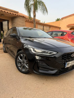 voitures-ford-focus-2023-st-line-algerie