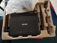Tenda N300 2.4 ghz model D305 