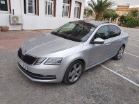 voitures-skoda-octavia-2018-clever-hammam-dhalaa-msila-algerie