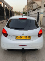 voitures-peugeot-208-2019-allure-facelift-alger-centre-algerie