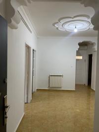 Location Appartement Niveau de villa F4 Alger Cheraga thumbnail 3