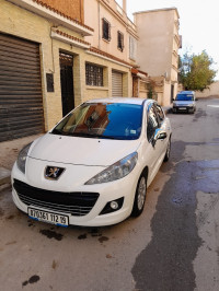 voitures-peugeot-207-2012-allure-setif-algerie