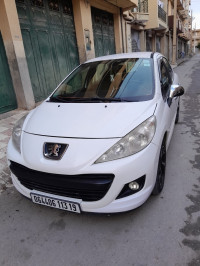 voitures-peugeot-207-plus-2013-setif-algerie