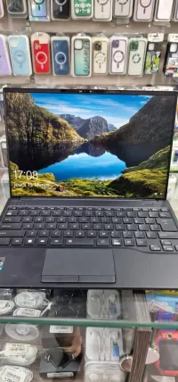 Pc Fujitsu i7 13 gen 512SSD 16G RAM ÉTAT 10/10 