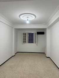 appartement-location-f2-alger-draria-algerie