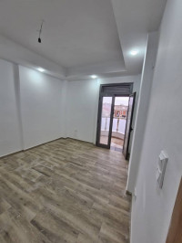 appartement-vente-f4-alger-el-achour-algerie