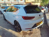 moyenne-berline-seat-leon-2019-cupra-blida-algerie