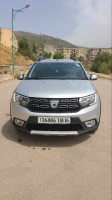 voitures-dacia-sandero-2018-stepway-restylee-lakhdaria-bouira-algerie