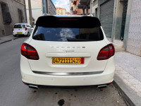 voitures-porsche-cayenne-2014-setif-algerie