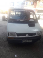 fourgon-renault-trafic-1995-tizi-ouzou-algerie