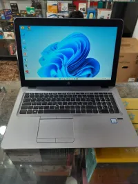 HP ELITEBOOK 850 G4 i7 7th /16GB DDR4 /256SSD