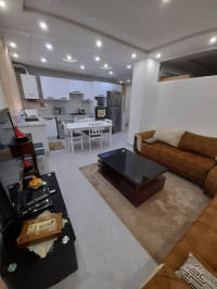 appartement-vente-f3-alger-bouzareah-algerie