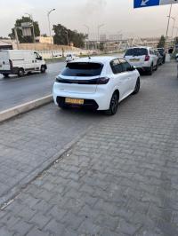 سيارات-peugeot-208-2022-allure-الجزائر-وسط