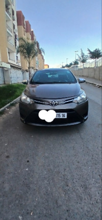 voitures-toyota-yaris-2015-soedan-douera-alger-algerie