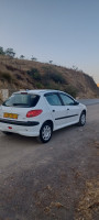 voitures-peugeot-206-2006-beni-ouartilene-setif-algerie