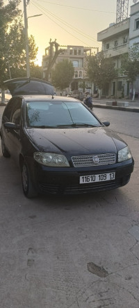 voitures-fiat-punto-2009-classic-tlemcen-algerie