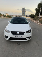 voitures-seat-ibiza-2018-high-facelift-dely-brahim-alger-algerie