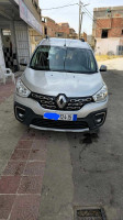 voitures-renault-kangoo-2024-w-boghni-tizi-ouzou-algerie