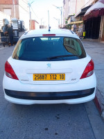 voitures-peugeot-207-2012-bouira-algerie