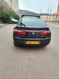 voitures-renault-laguna-2-2001-djamaa-el-meghaier-algerie