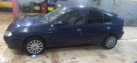 سيارات-renault-megane-1-2001-لوطو-شابة-نقية-شتوان-تلمسان-الجزائر