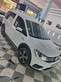 سيارات-volkswagen-caddy-2017-الجلفة-الجزائر