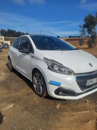 voitures-peugeot-208-2013-hamma-bouziane-constantine-algerie