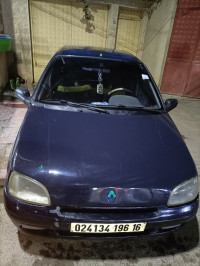 voitures-renault-clio-1-1996-les-eucalyptus-alger-algerie