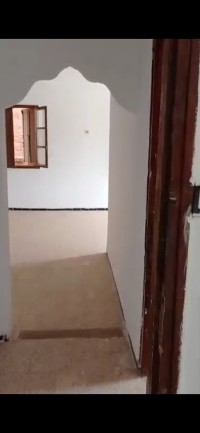 شقة-كراء-4-غرف-الجزائر-برج-الكيفان