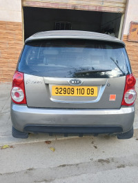 voitures-kia-picanto-2010-style-bouinan-blida-algerie