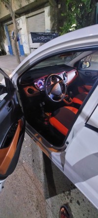 سيارات-hyundai-grand-i10-2018-باتنة-الجزائر