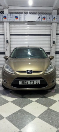 voitures-ford-fiesta-2013-city-salaoua-announa-guelma-algerie